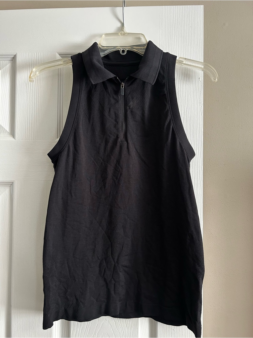 Lululemon Swiftly Tech Sleeveless Half-Zip Polo Shirt Black size 6